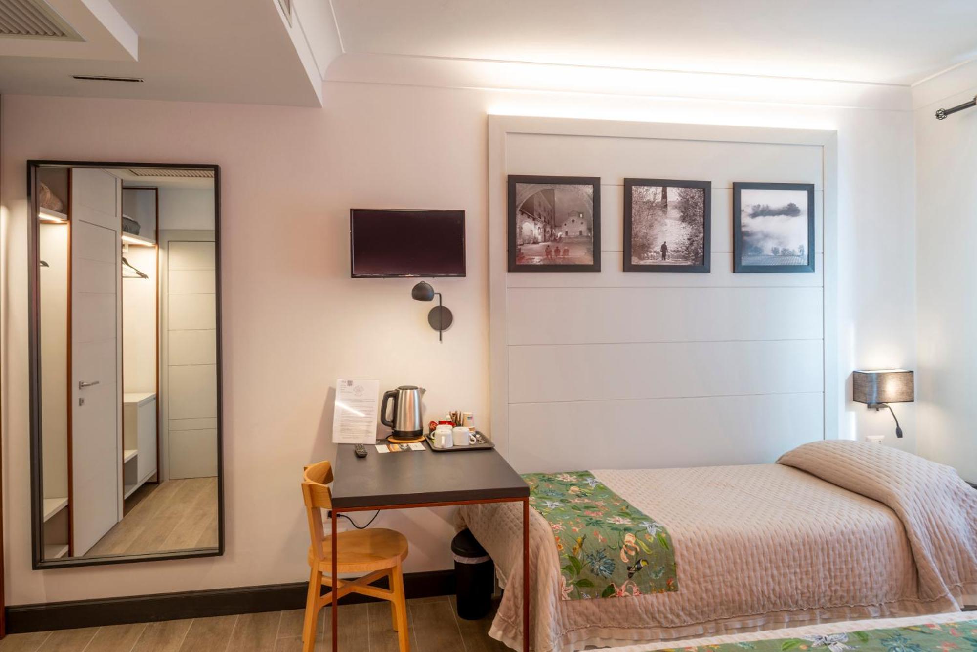 Duccio Nacci Rooms- Guesthouse San Gimignano Dış mekan fotoğraf