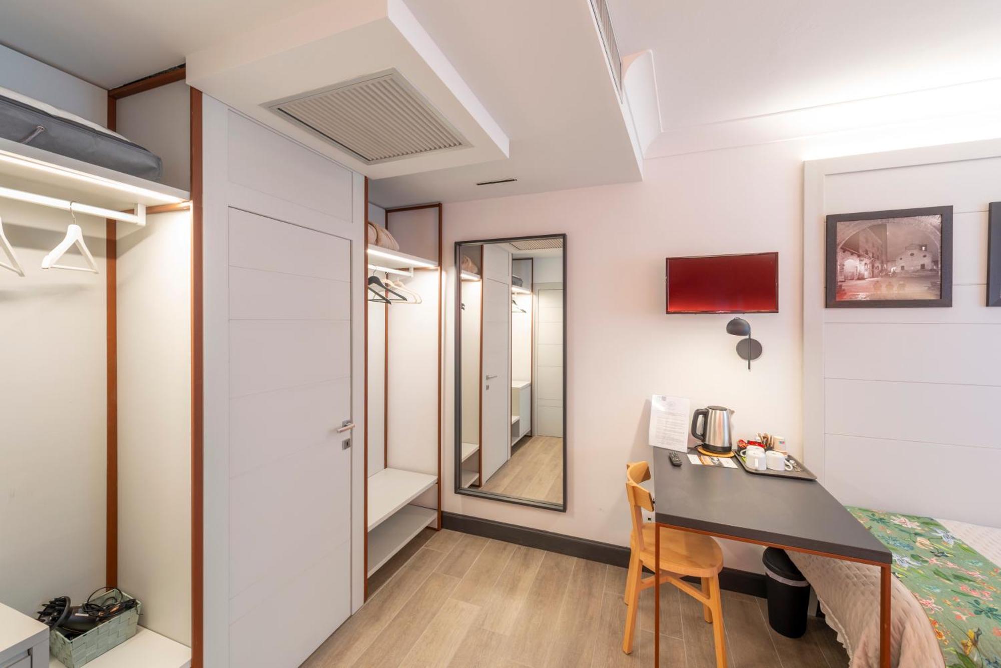 Duccio Nacci Rooms- Guesthouse San Gimignano Dış mekan fotoğraf